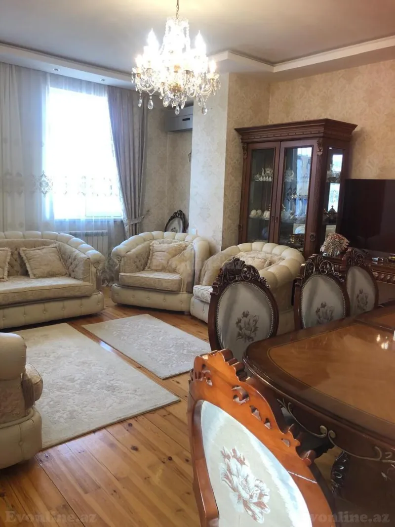 Satılır 3 otaqlı Mənzil Yeni tikili 107 m² Memar Əcəmi m.