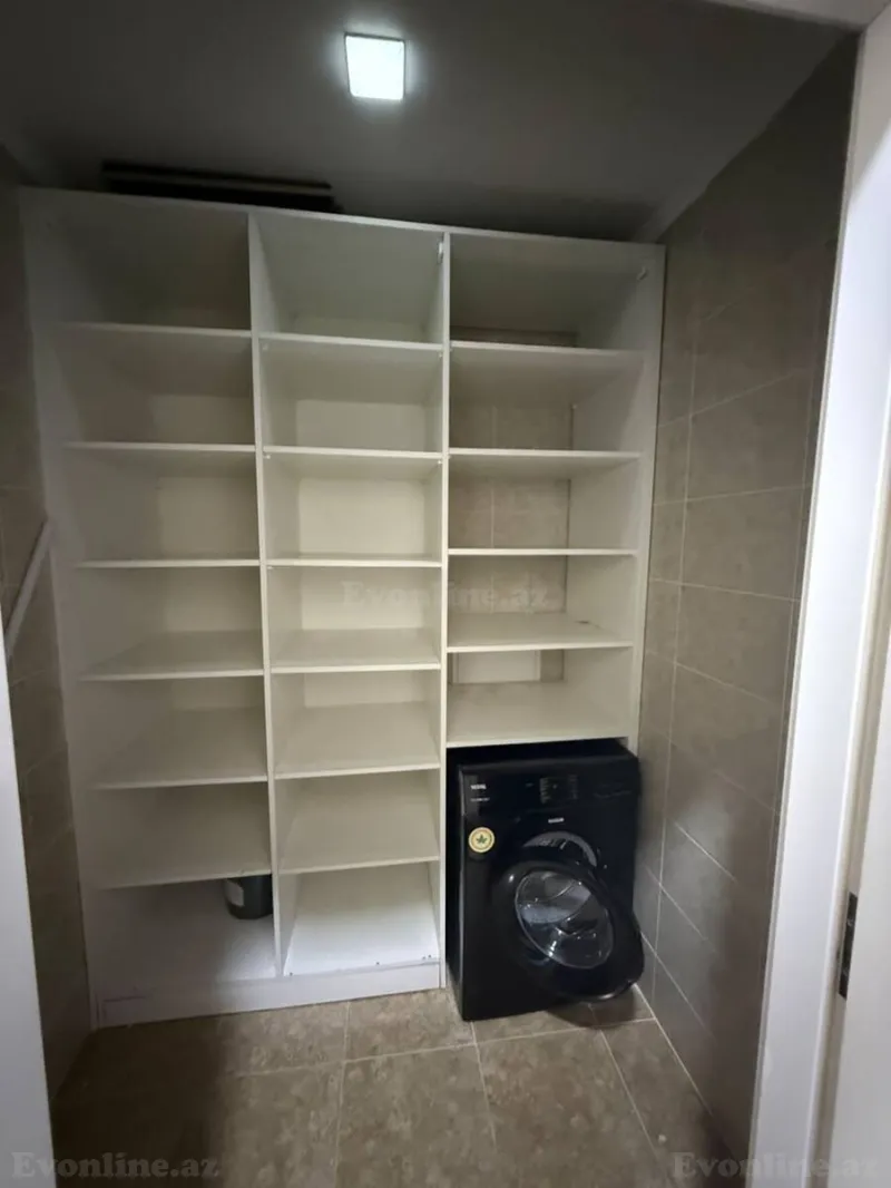Kirayə verilir 3 otaqlı Mənzil Yeni tikili 147 m² Koroğlu m. - şəkil 9
