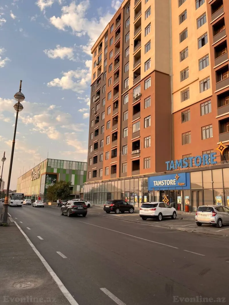 Satılır 3 otaqlı Mənzil Yeni tikili 73.5 m² Əhmədli m. - şəkil 2