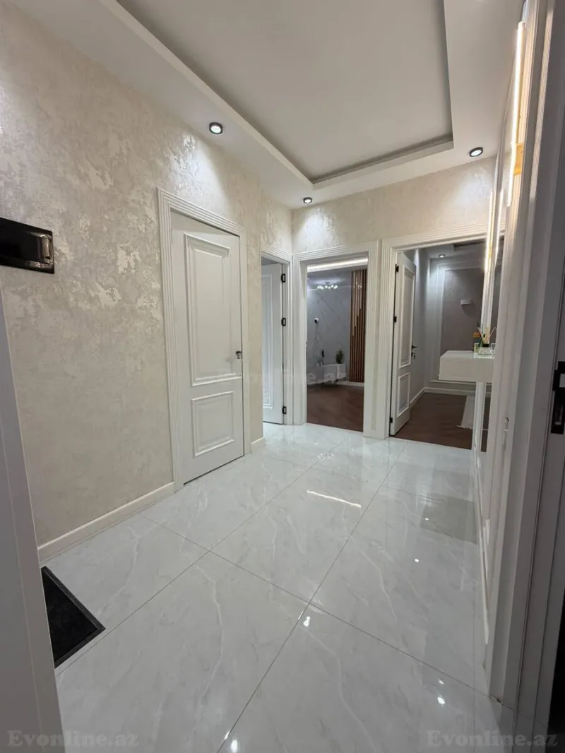 Satılır 4 otaqlı Mənzil Köhnə tikili 100 m² Yasamal r. - şəkil 13