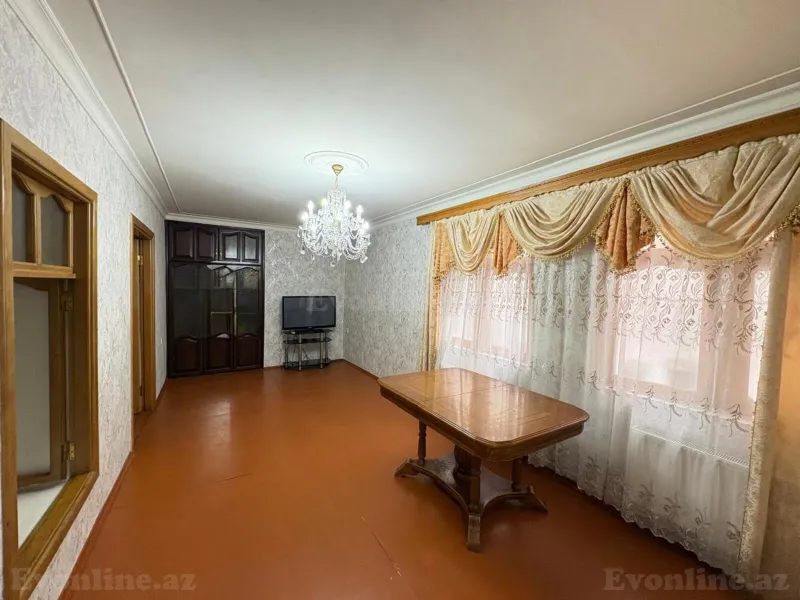Satılır 3 otaqlı Mənzil Köhnə tikili 70 m² Səbail r. - şəkil 3