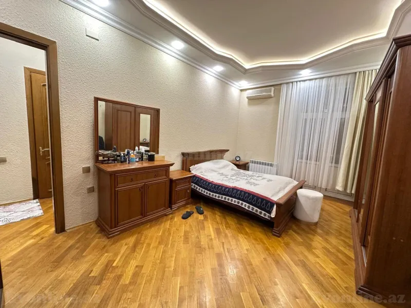Satılır 3 otaqlı Mənzil Köhnə tikili 90 m² Nəsimi r. - şəkil 4