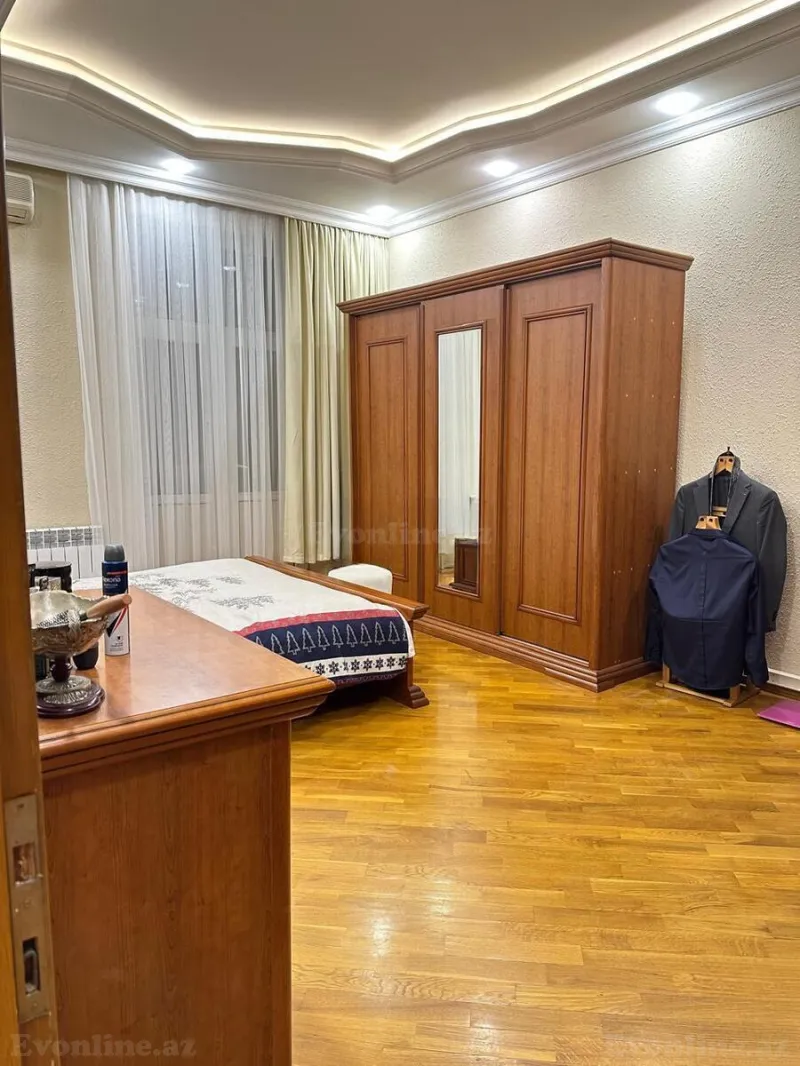 Satılır 3 otaqlı Mənzil Köhnə tikili 90 m² Nəsimi r. - şəkil 5