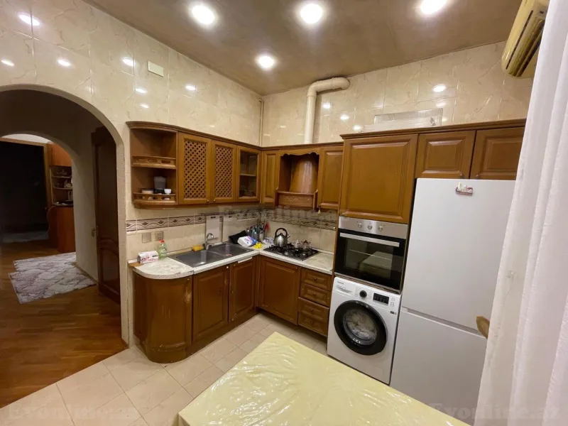 Satılır 3 otaqlı Mənzil Köhnə tikili 90 m² Nəsimi r. - şəkil 10