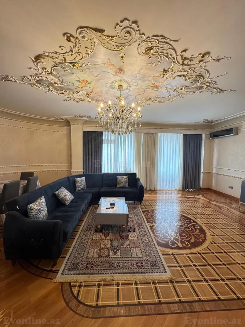 4 otaqlı Mənzil 250 m² Sahil m. Satılır