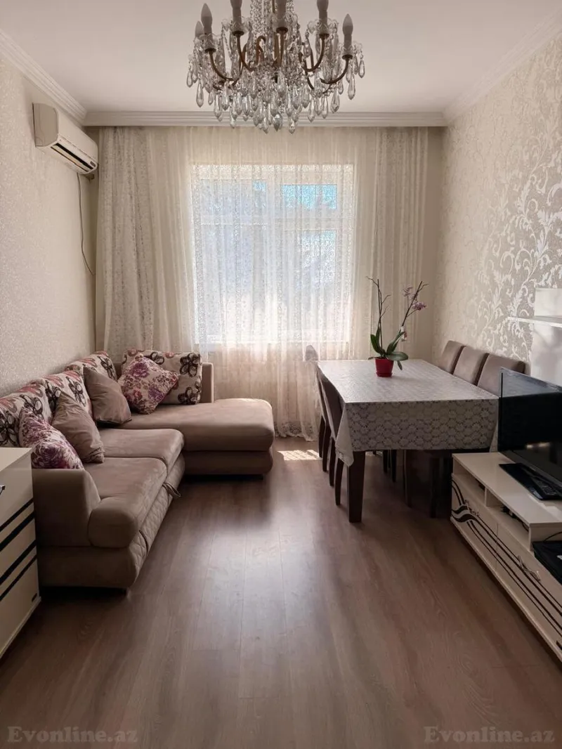 Satılır 2 otaqlı Mənzil Köhnə tikili 65 m² Əhmədli m. - şəkil 2