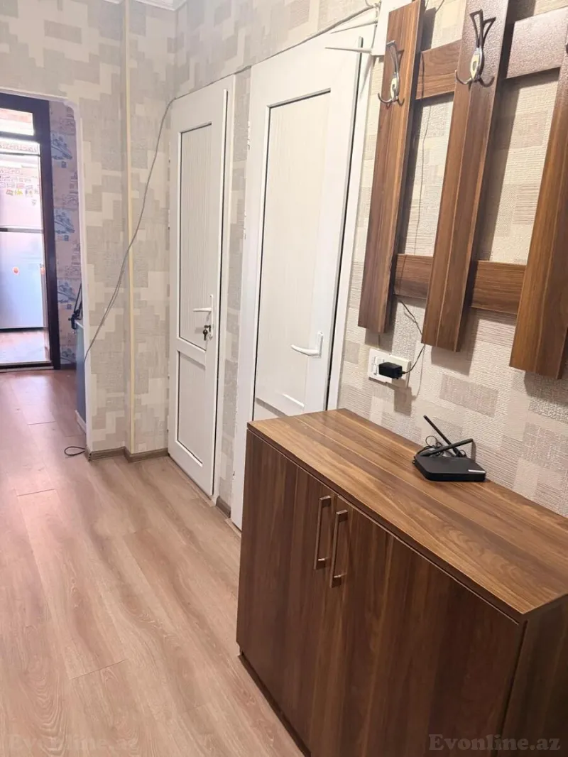 Satılır 2 otaqlı Mənzil Köhnə tikili 65 m² Əhmədli m. - şəkil 12