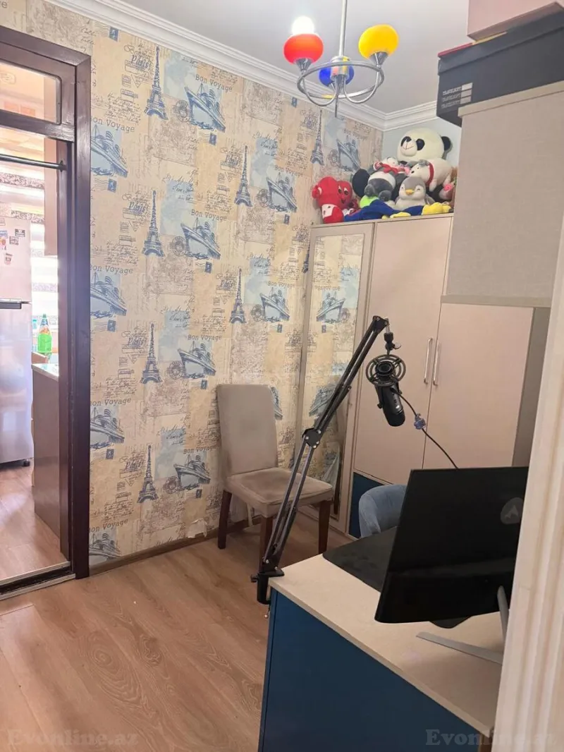 Satılır 2 otaqlı Mənzil Köhnə tikili 65 m² Əhmədli m. - şəkil 15