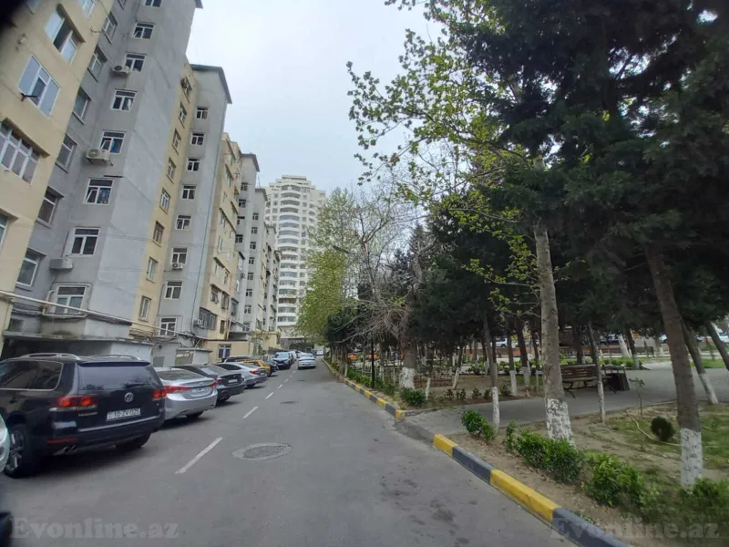 Satılır 2 otaqlı Mənzil Köhnə tikili 45 m² 8 Noyabr m. - şəkil 10