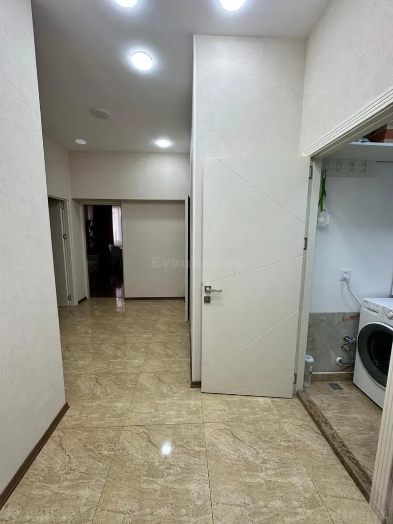 Satılır 2 otaqlı Mənzil Yeni tikili 90 m² Azadlıq prospekti m. - şəkil 13