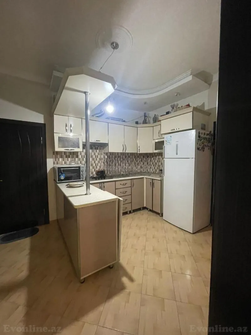 Kirayə verilir 3 otaqlı Mənzil Yeni tikili 90 m² Memar Əcəmi m. - şəkil 12