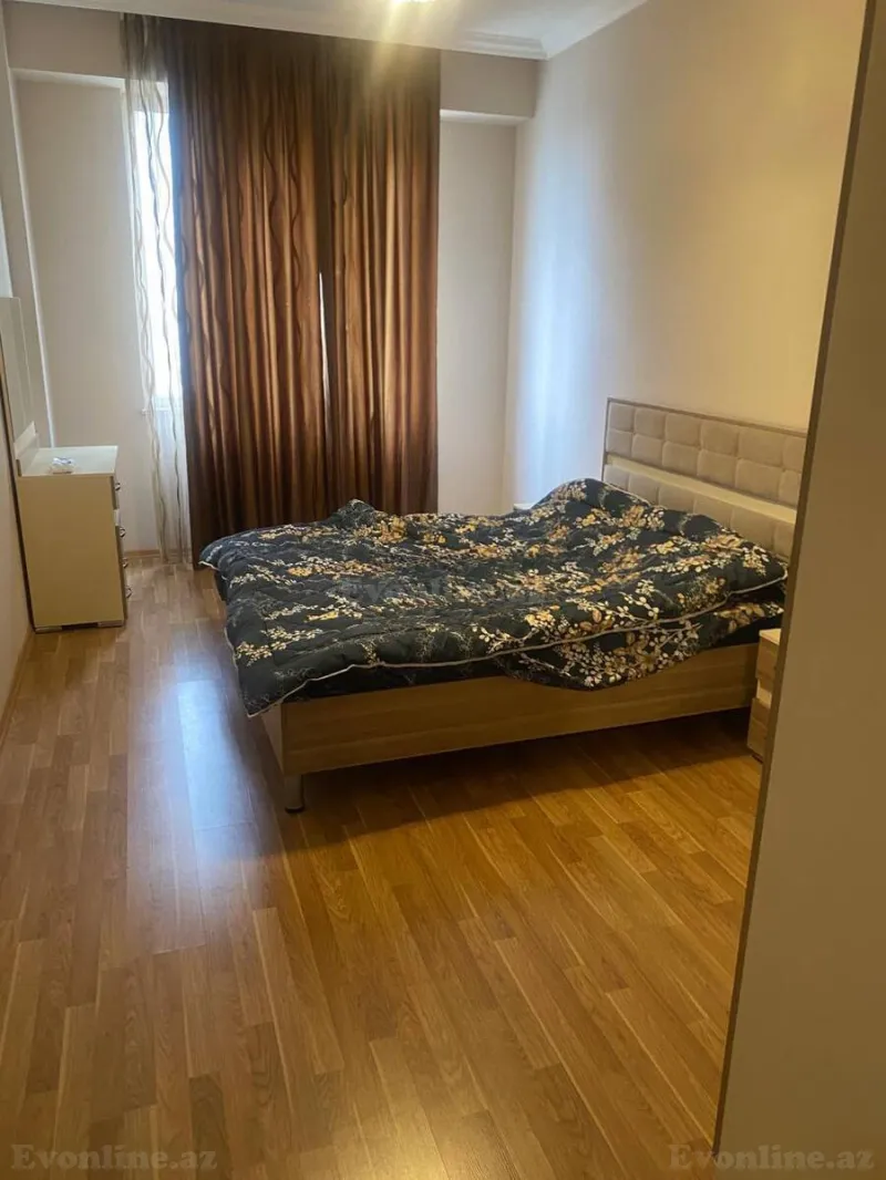 Satılır 2 otaqlı Mənzil Yeni tikili 82 m² 8 Noyabr m. - şəkil 16