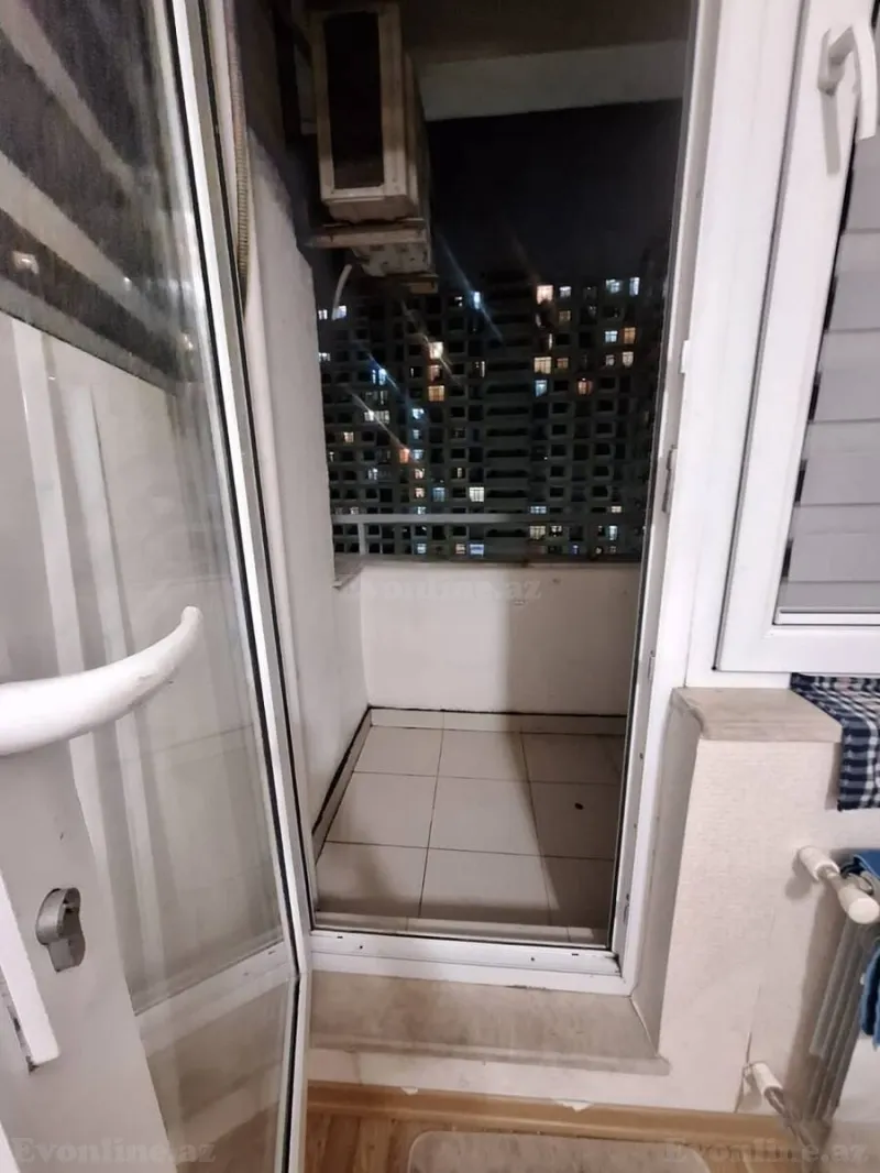 Satılır 2 otaqlı Mənzil Yeni tikili 82 m² 8 Noyabr m. - şəkil 19