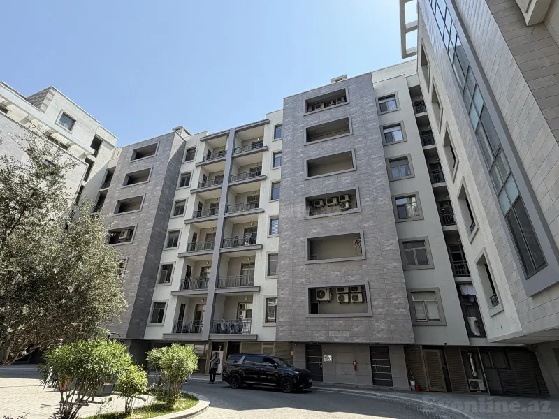 3 otaqlı Mənzil 143 m² Ağ şəhər Satılır