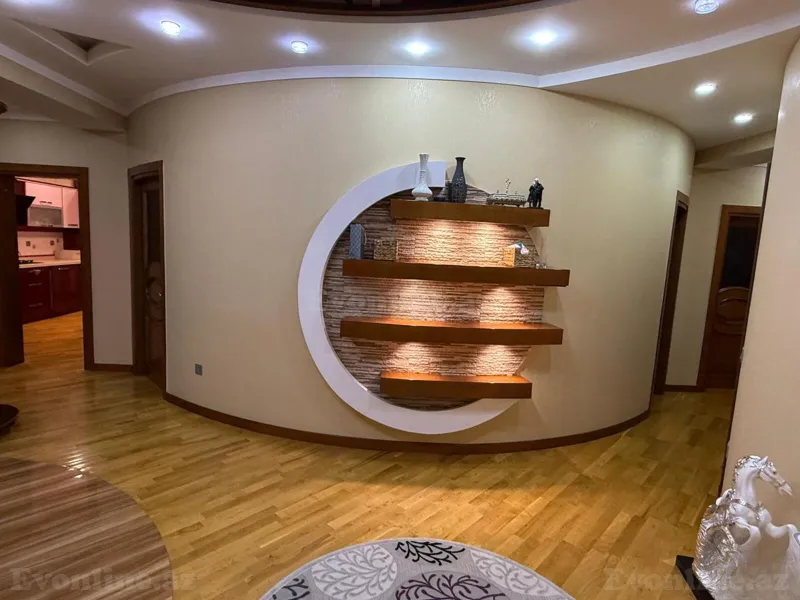 Satılır 4 otaqlı Mənzil Yeni tikili 154 m² Qara Qarayev m. - şəkil 7