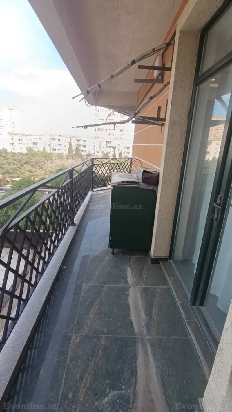 Satılır 3 otaqlı Mənzil Yeni tikili 107 m² Qara Qarayev m. - şəkil 14