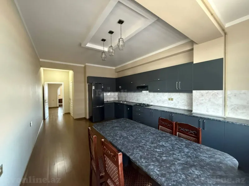 3 otaqlı Mənzil 145 m² Böyükşor Kirayə verilir