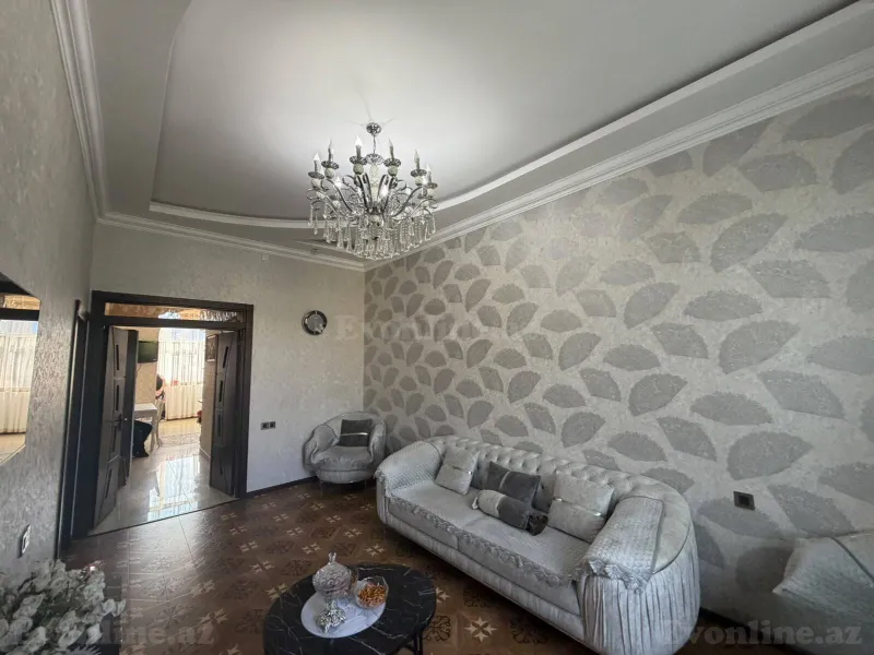 Satılır 2 otaqlı Mənzil Köhnə tikili 56 m² Bakıxanov - şəkil 3