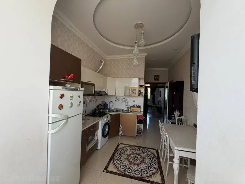 Satılır 2 otaqlı Mənzil Köhnə tikili 56 m² Bakıxanov - şəkil 8