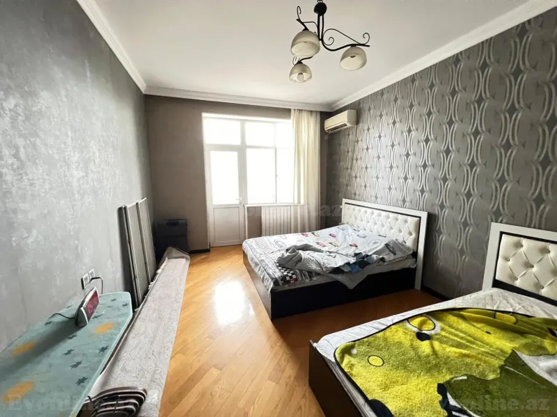 Satılır 3 otaqlı Mənzil Yeni tikili 147 m² Elmlər Akademiyası m. - şəkil 7