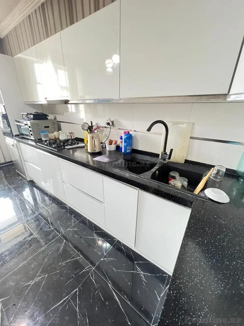 Satılır 3 otaqlı Mənzil Yeni tikili 147 m² Elmlər Akademiyası m. - şəkil 25