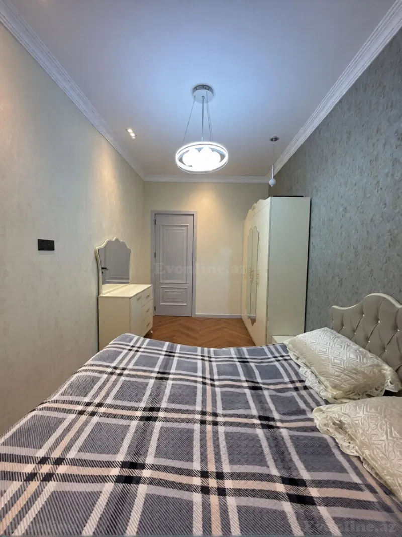 Kirayə verilir 2 otaqlı Mənzil Yeni tikili 85 m² Gənclik m. - şəkil 5