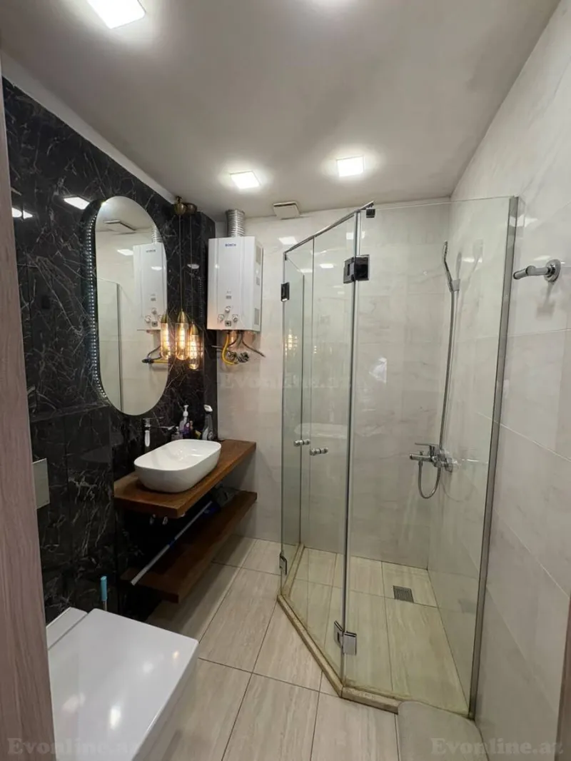 Kirayə verilir 2 otaqlı Mənzil Köhnə tikili 52 m² Səbail r. - şəkil 13