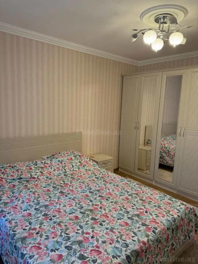 Kirayə verilir 3 otaqlı Mənzil Köhnə tikili 70 m² Neftçilər m. - şəkil 3