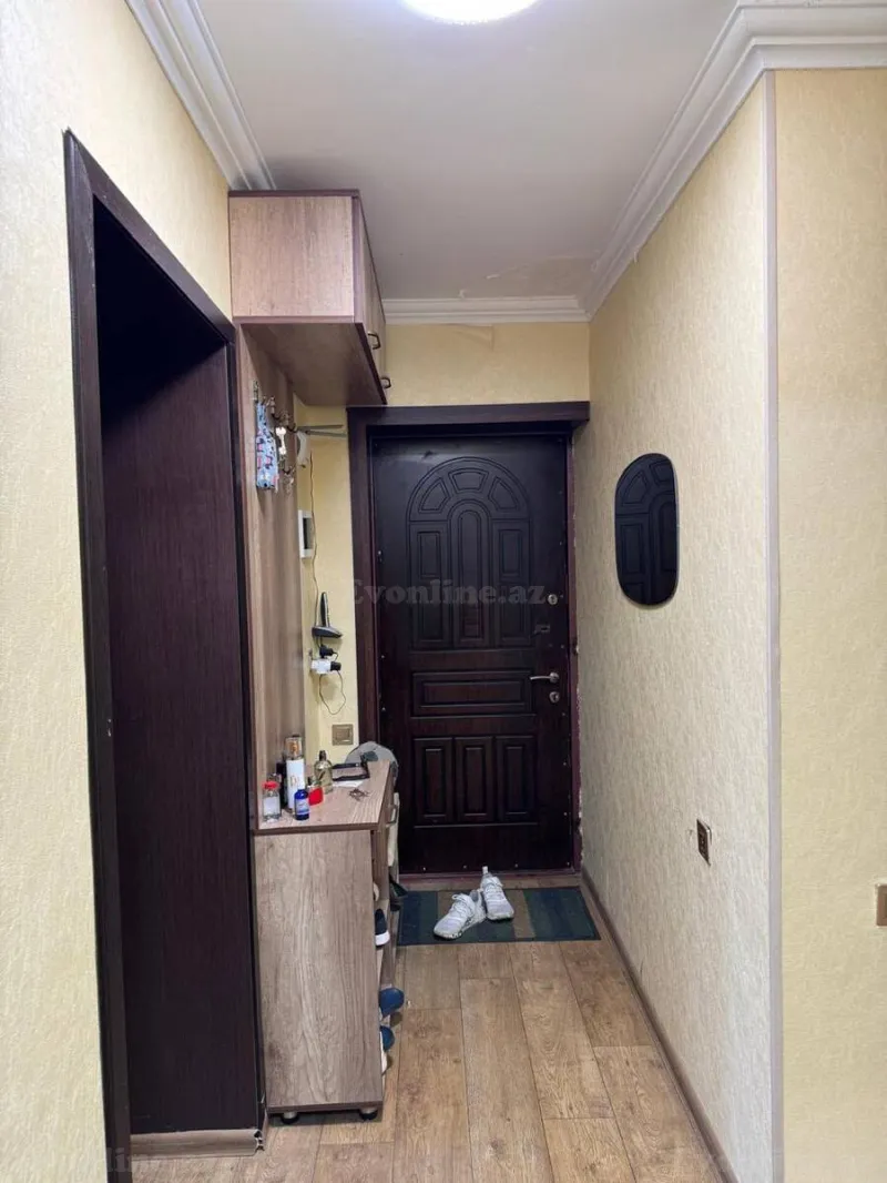 Kirayə verilir 3 otaqlı Mənzil Köhnə tikili 70 m² Neftçilər m. - şəkil 9