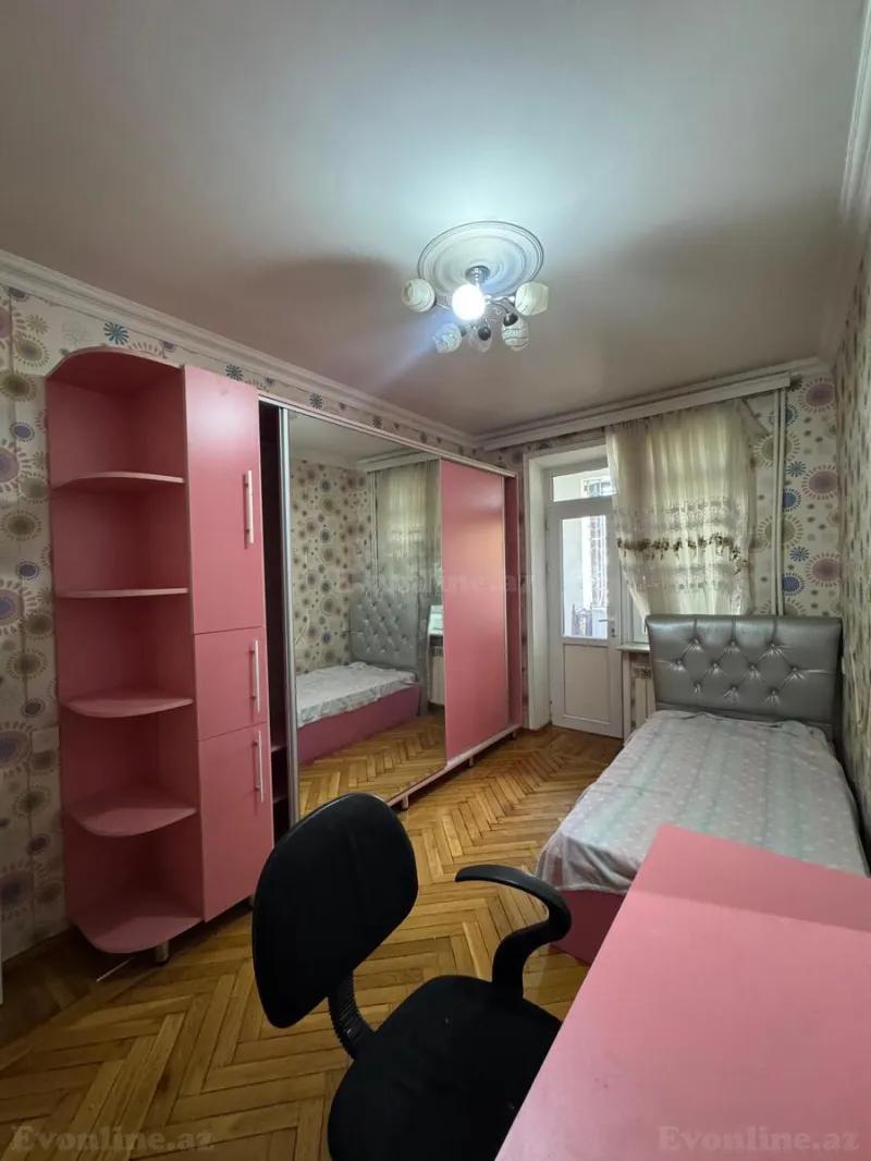 Satılır 3 otaqlı Mənzil Köhnə tikili 111 m² Elmlər Akademiyası m. - şəkil 9