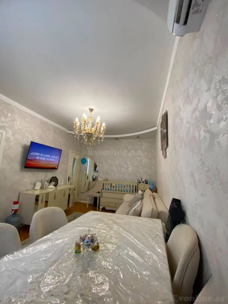 Kirayə verilir 2 otaqlı Mənzil Köhnə tikili 40 m² Memar Əcəmi m. - şəkil 2