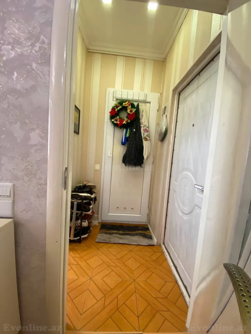 Kirayə verilir 2 otaqlı Mənzil Köhnə tikili 40 m² Memar Əcəmi m. - şəkil 3