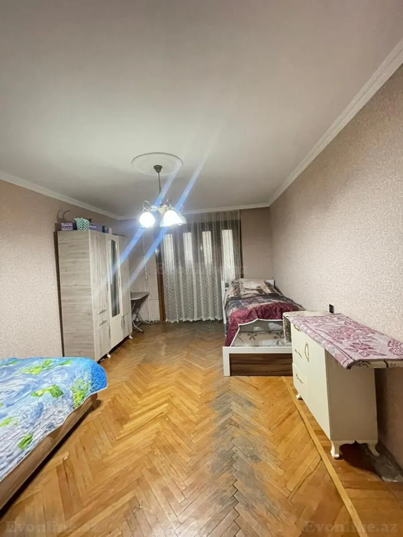 Satılır 3 otaqlı Mənzil Köhnə tikili 75 m² Nəsimi r. - şəkil 7