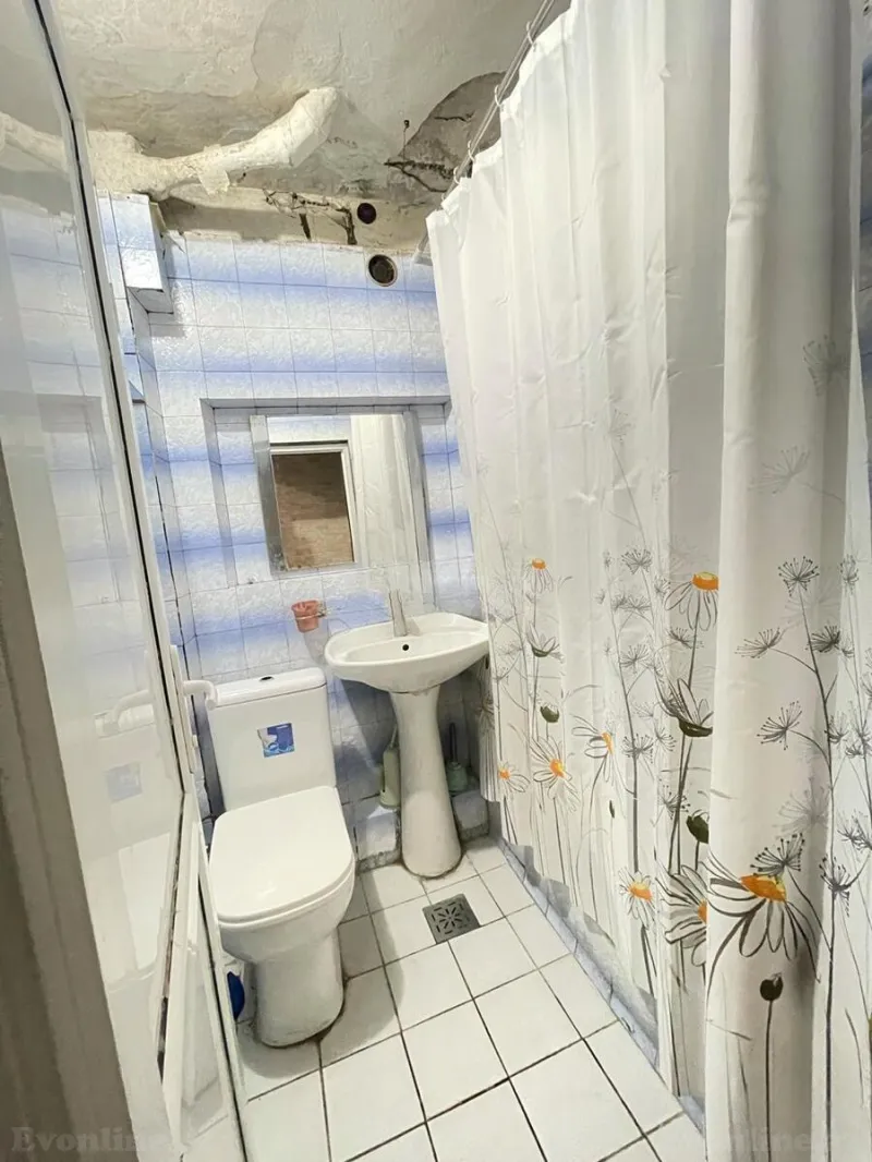 Satılır 3 otaqlı Mənzil Köhnə tikili 75 m² Nəsimi r. - şəkil 12