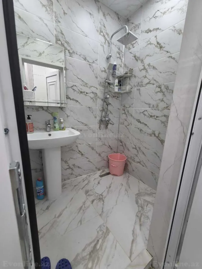 Kirayə verilir 2 otaqlı Mənzil Yeni tikili 60 m² Memar Əcəmi m. - şəkil 6