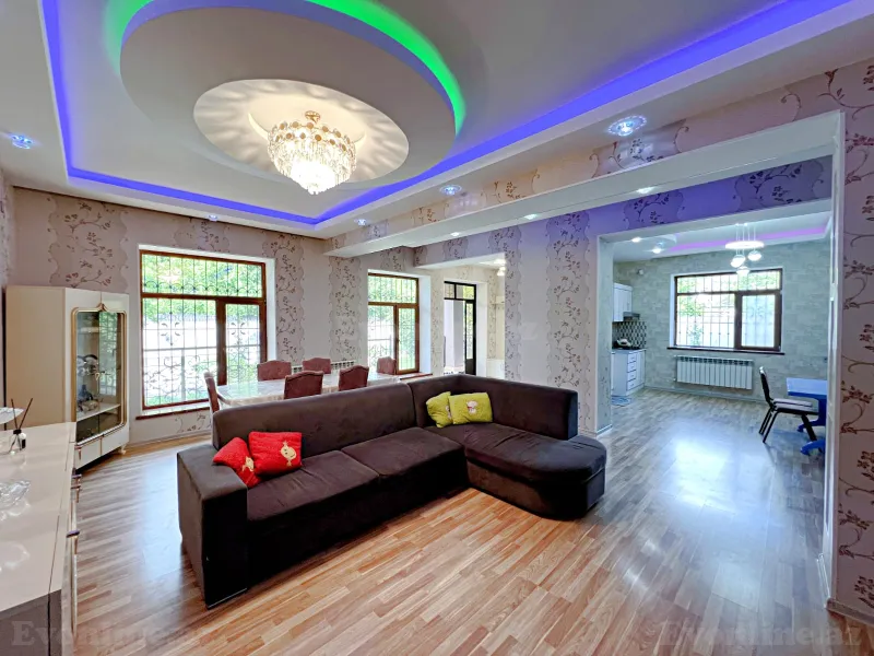 Kirayə verilir 4 otaqlı Həyət evi 240 m² Qəbələ - şəkil 3