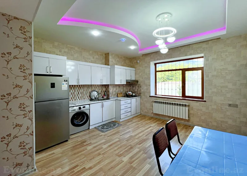 Kirayə verilir 4 otaqlı Həyət evi 240 m² Qəbələ - şəkil 6