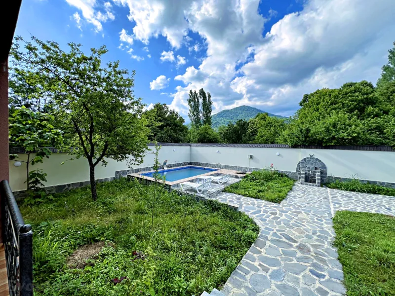 Kirayə verilir 4 otaqlı Həyət evi 240 m² Qəbələ - şəkil 23