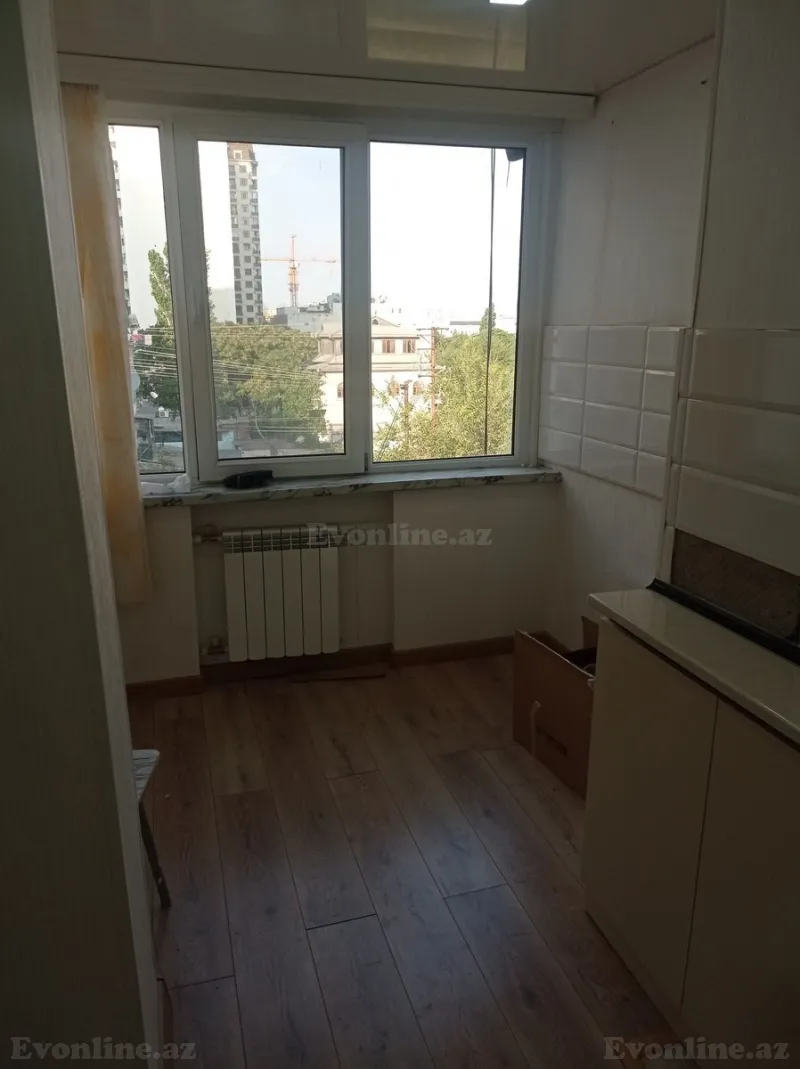 Kirayə verilir 3 otaqlı Mənzil Köhnə tikili 65 m² Nəsimi r. - şəkil 12