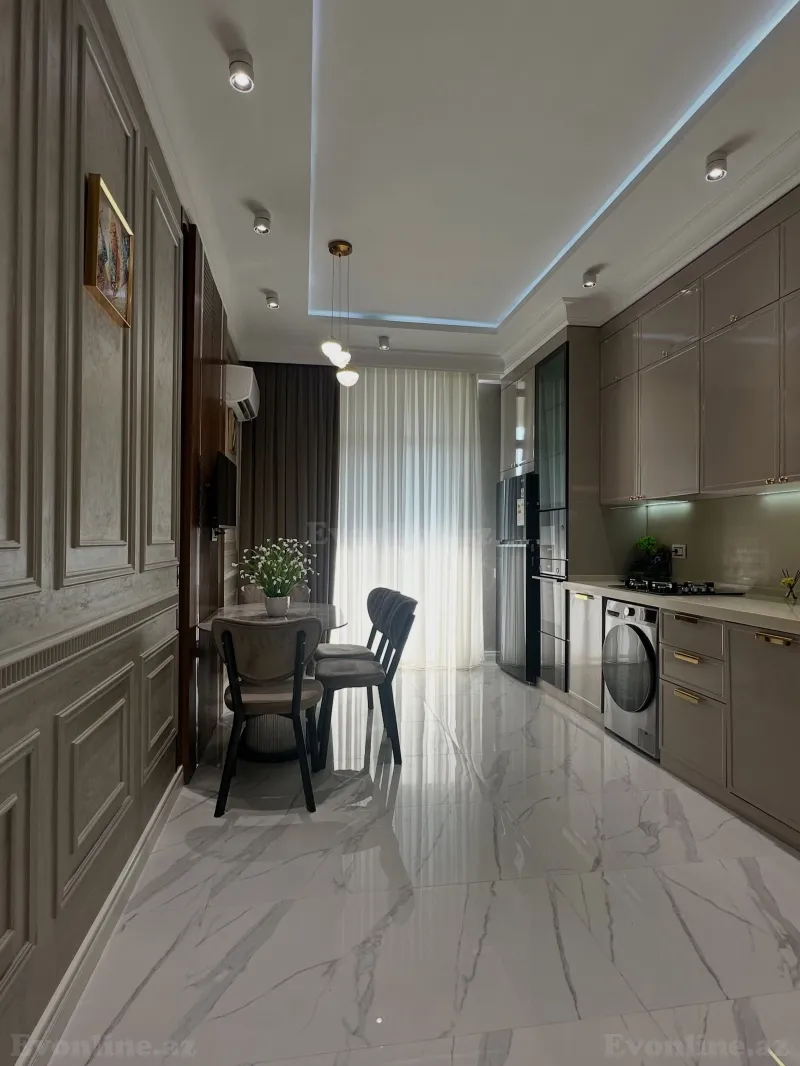 Satılır 4 otaqlı Mənzil Yeni tikili 181 m² Xətai m. - şəkil 8