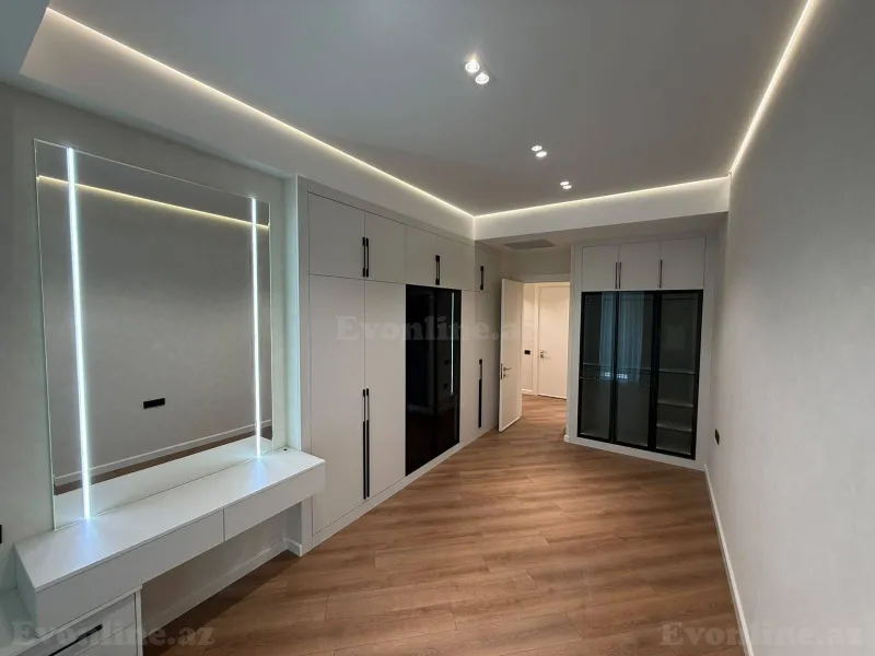 Satılır 3 otaqlı Mənzil Yeni tikili 148 m² Yasamal r. - şəkil 9