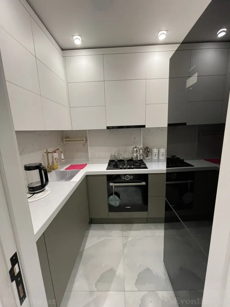 Satılır 2 otaqlı Mənzil Yeni tikili 59 m² Memar Əcəmi m. - şəkil 11