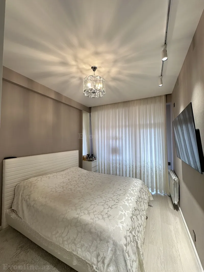 Satılır 2 otaqlı Mənzil Yeni tikili 59 m² Memar Əcəmi m. - şəkil 16