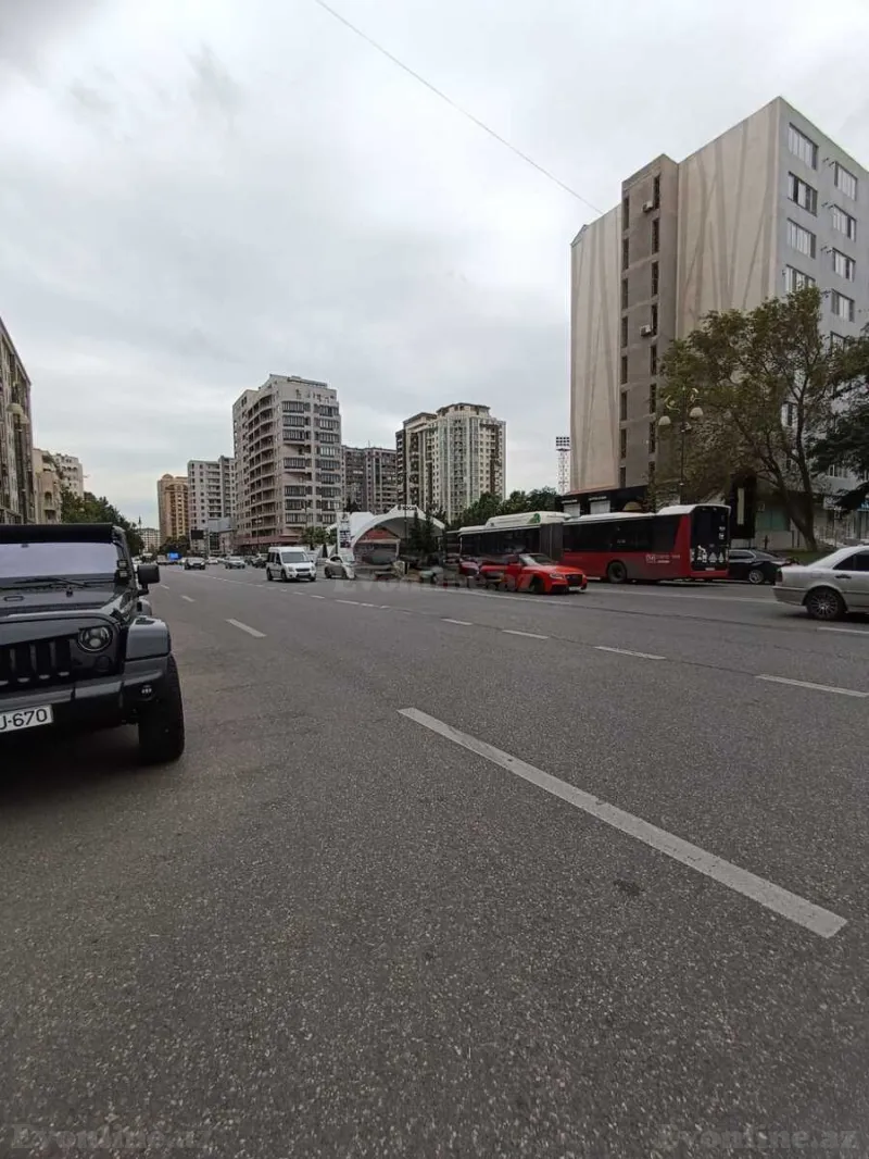 Kirayə verilir 2 otaqlı Mənzil Köhnə tikili 60 m² Gənclik m. - şəkil 14