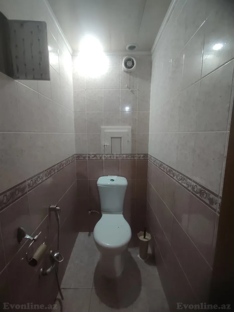 Satılır 2 otaqlı Mənzil Yeni tikili 70 m² Yasamal r. - şəkil 2