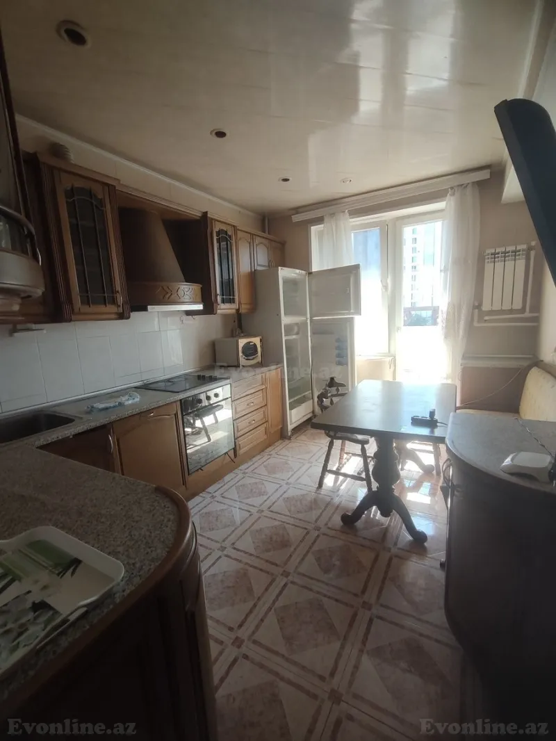 Satılır 2 otaqlı Mənzil Yeni tikili 70 m² Yasamal r. - şəkil 5