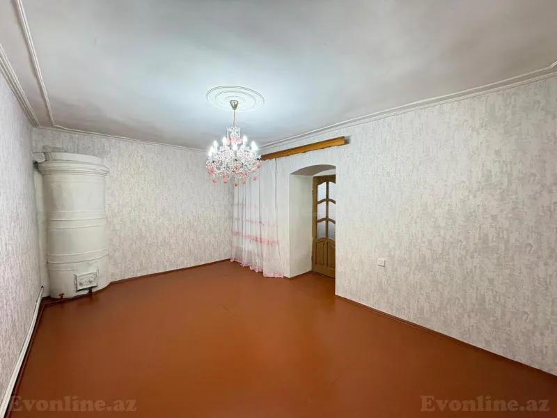 Satılır 3 otaqlı Mənzil Köhnə tikili 70 m² Səbail r. - şəkil 5