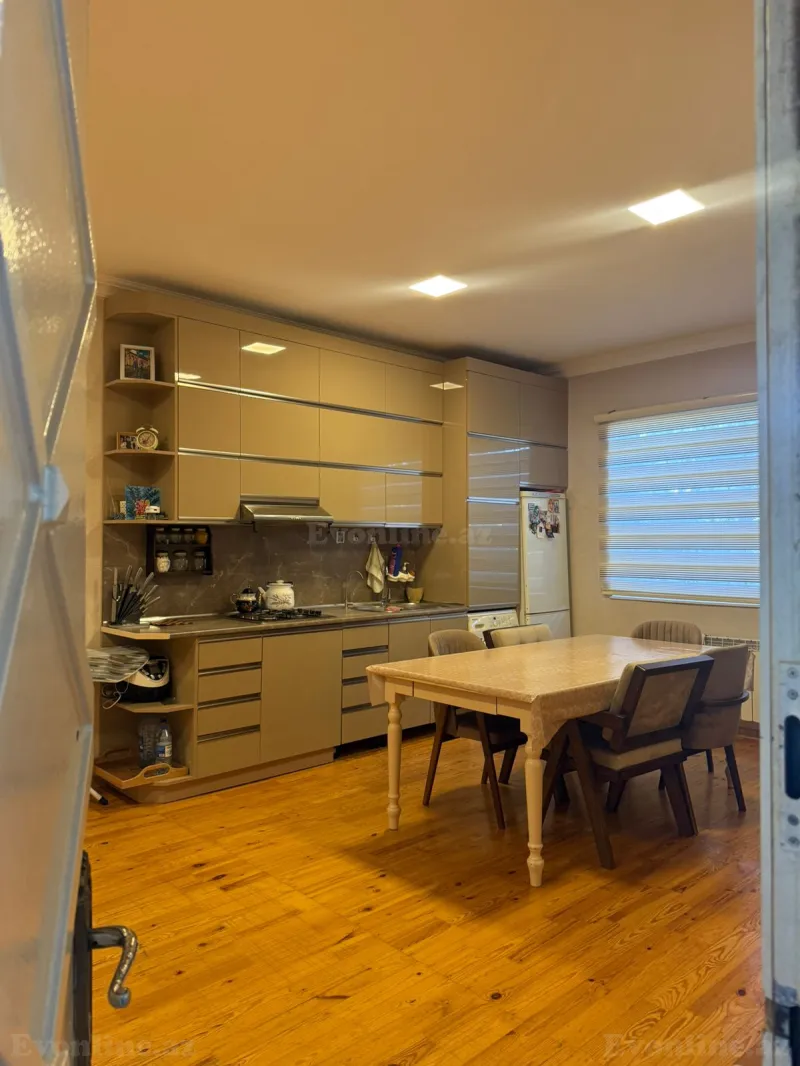 4 otaqlı Həyət evi 105 m² Buzovna Kirayə verilir