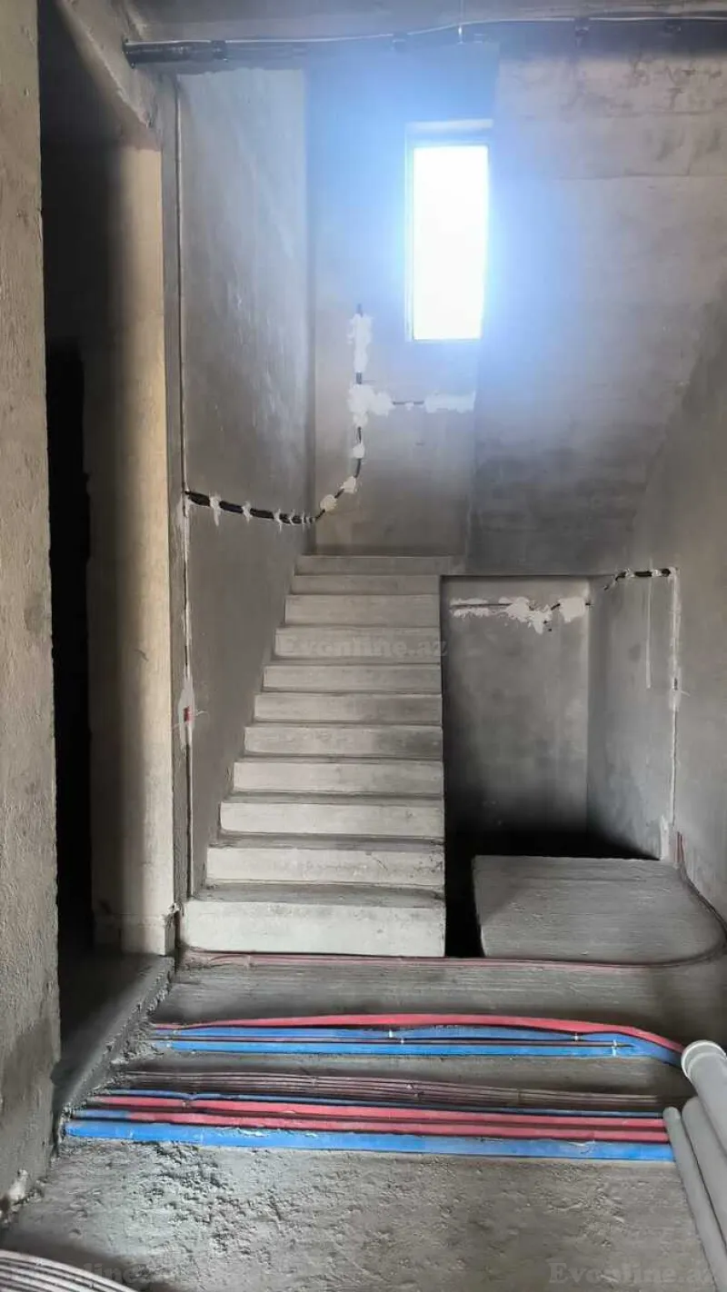 Satılır 8 otaqlı Həyət evi 450 m² Köhnə Günəşli - şəkil 12