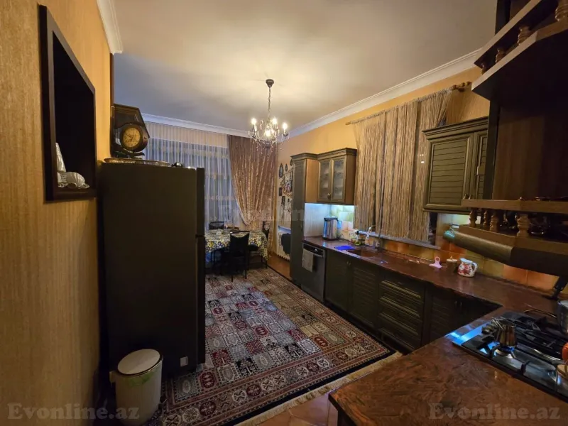 Satılır 6 otaqlı Həyət evi 600 m² Badamdar - şəkil 6